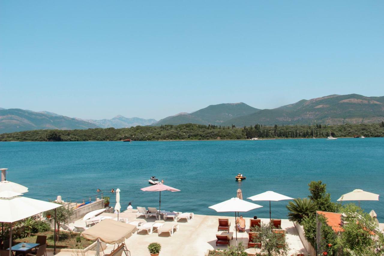 Apartments Tramonto Tivat Exterior photo
