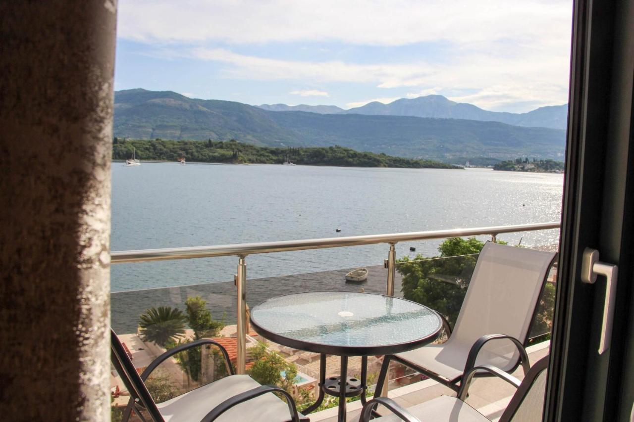 Apartments Tramonto Tivat Exterior photo